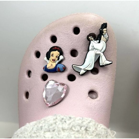 Crocs Classic Kids Pink Fleece Lined Clogs Girls 10/11 5 Jibbitz Disney Star War - Picture 11 of 12